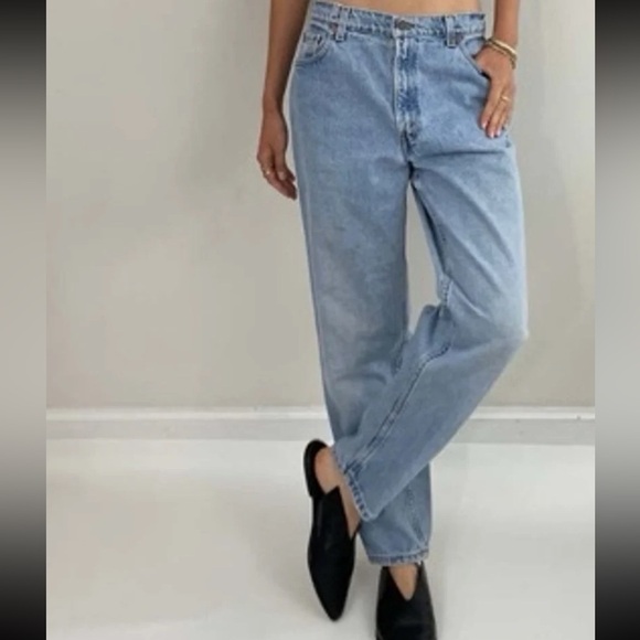 Vintage Levi’s 550 High Waisted Relaxed Fit Tapered Leg Jeans size 12 - Picture 5 of 12